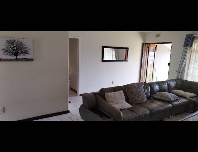 3 BEDROOM HOUSE FOR SALE IN ASHLEY